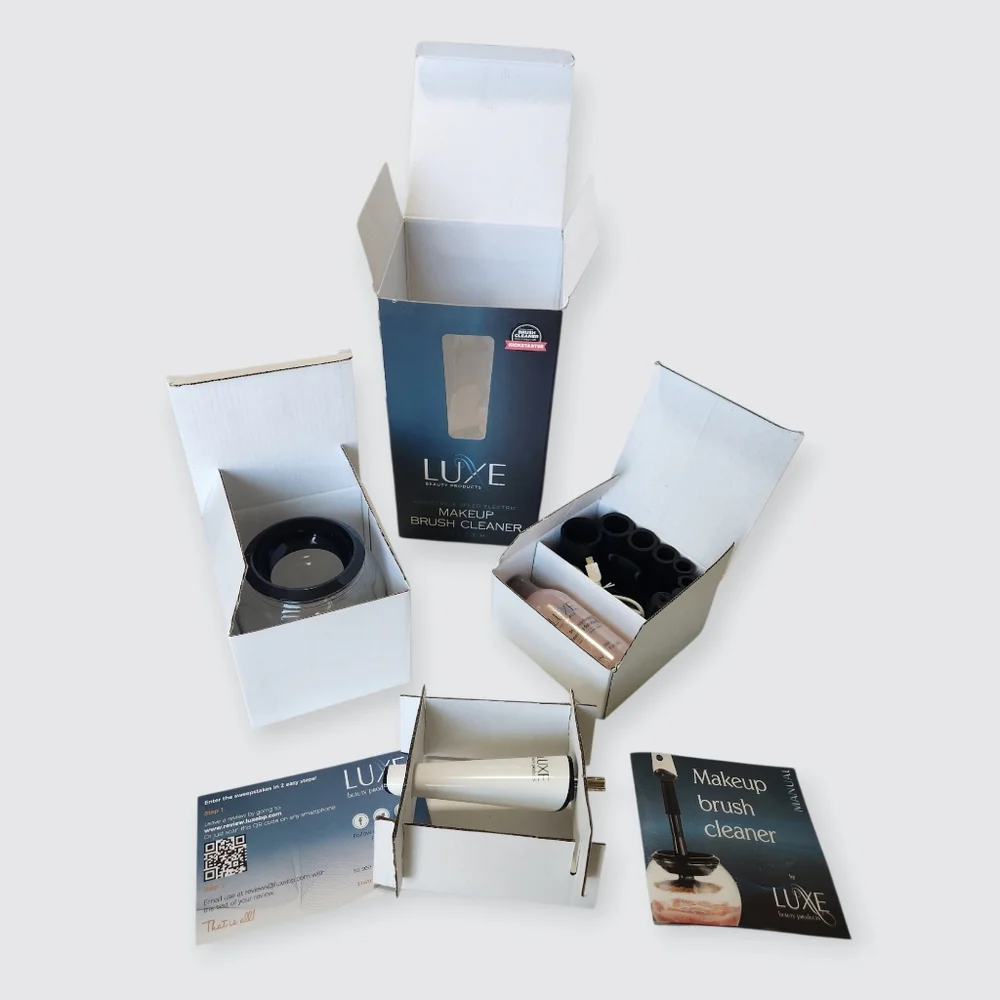 Luxe Make-up Brush Cleaner NIB